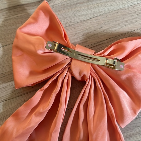 Anthropologie Orange Bow Clip for Hair - Picture 3 of 4